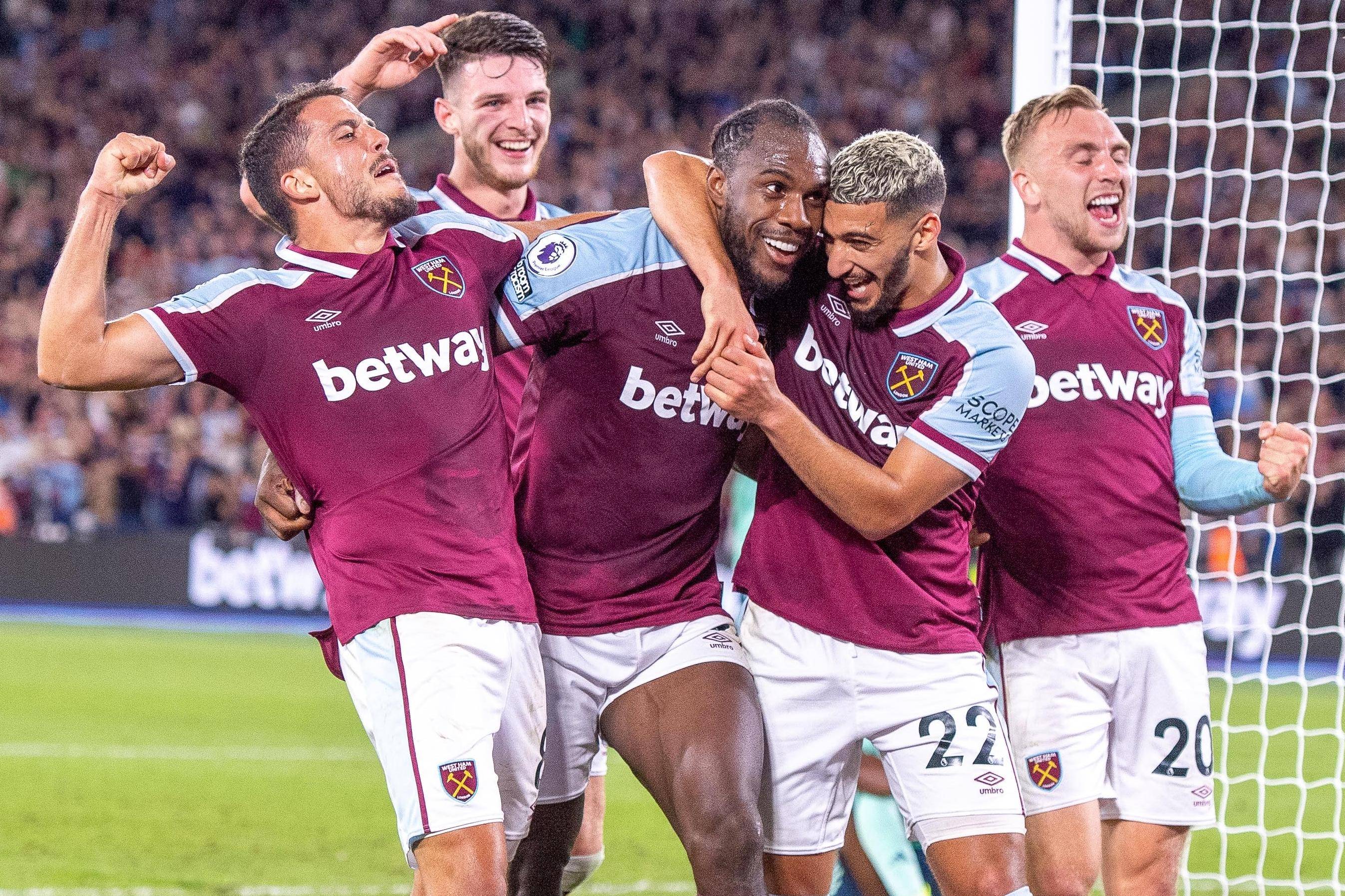 太阳城网址-黑马球队表现出色，击败实力强劲对手